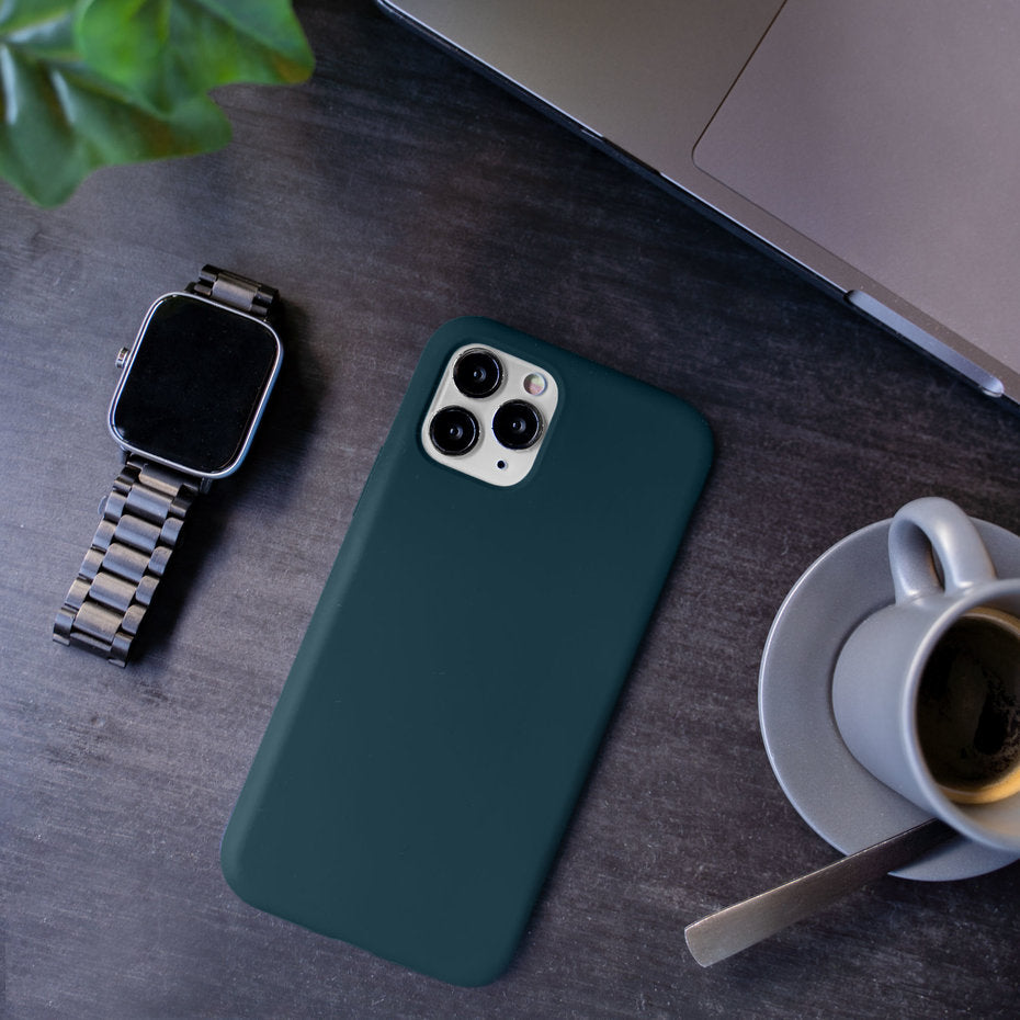 Coque silicone bleu cobalt iPhone 11
